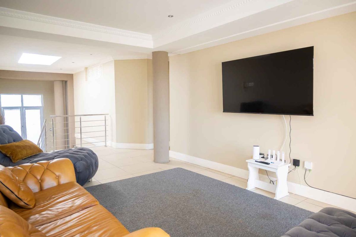 Exceptional Humerail property for sale - Photo 3