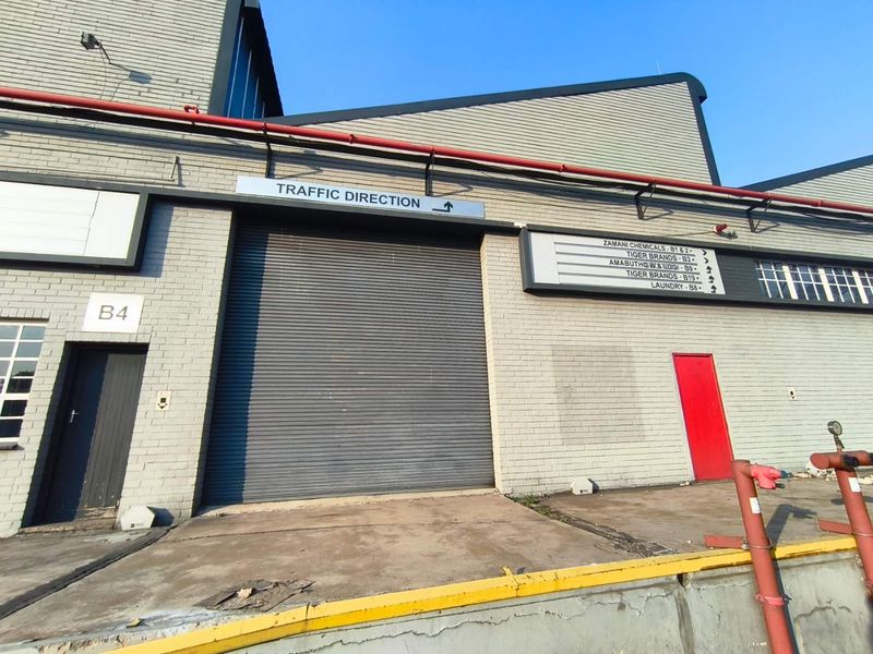 4,280m2 Warehouse To Let in Benoni Ext 12 - Photo 2