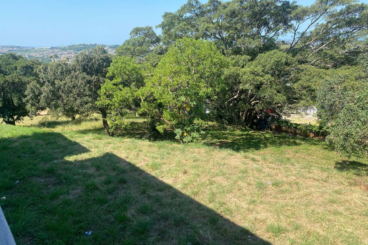 Modern Comforts and Prime Location! - Photo 4