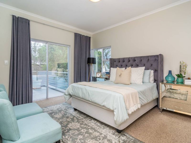 Elegant 4-bedroom Home in Ferndale, Randburg - Photo 4