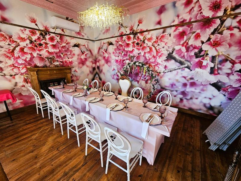 PRESTIGE COMMERCIAL INVESTMENT – FULLY TENANTED BY ACCLAIMED GARDEN CAFÉ & CULINARY EVENTS DESTINATION - Photo 9