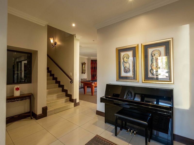OFFERS FROM R 6 999 000 Asking R7 250 000 Magnificent cluster in Bryanston on Berkeley ave - Photo 4