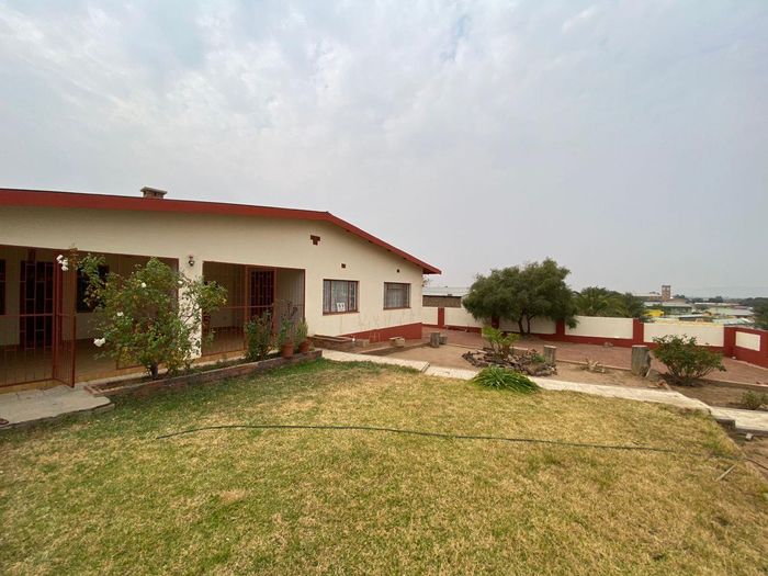 Property #2505165, House For Sale in Rehoboth Central