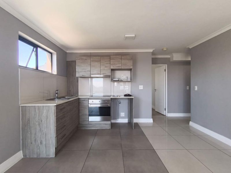Prime 2-Bed with Iconic Views & Guaranteed Income | Chapel Towers, Zonnebloem - Photo 7