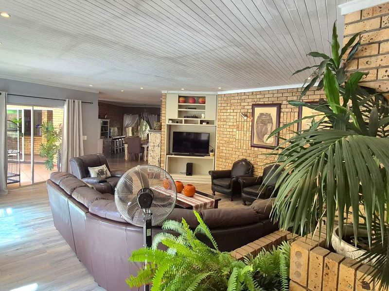 Upper Pellissier, upmarket house for sale - Photo 6