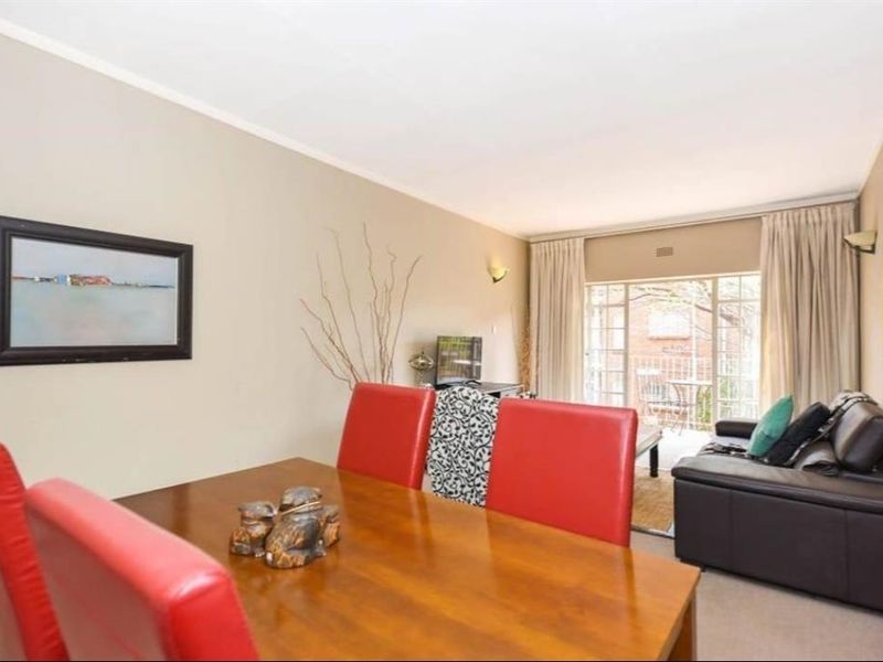 2 Bedroom Apartment In Woodmead Manor - Photo 5