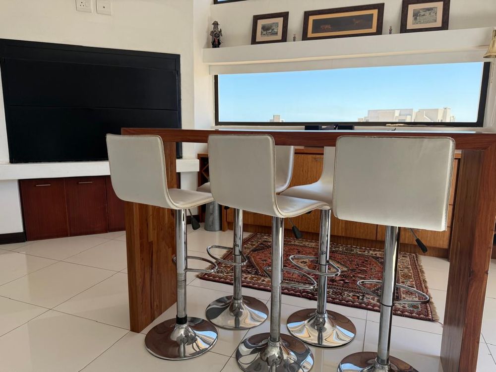 Entertainment bar area