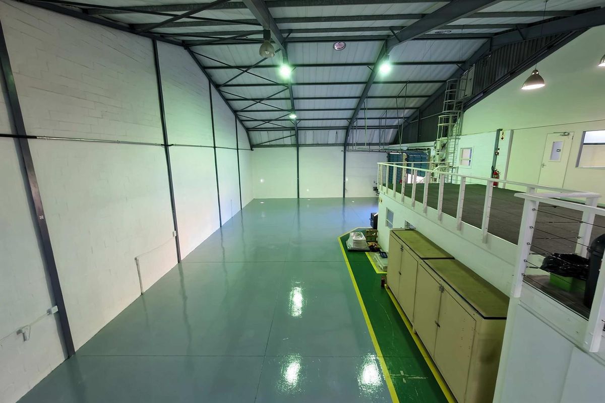 1189SQM WAREHOUSE PREMISES TO LET ALONG KOEBERG ROAD - Photo 2