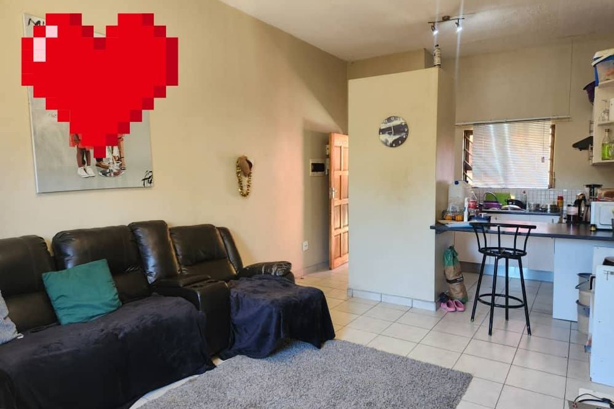 3 Bedroom Townhouse For Sale in Wanaheda - Photo 5