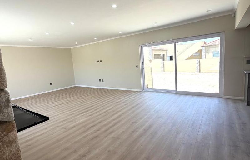 Perfect Place to call Home- Rossmund Golf Estate