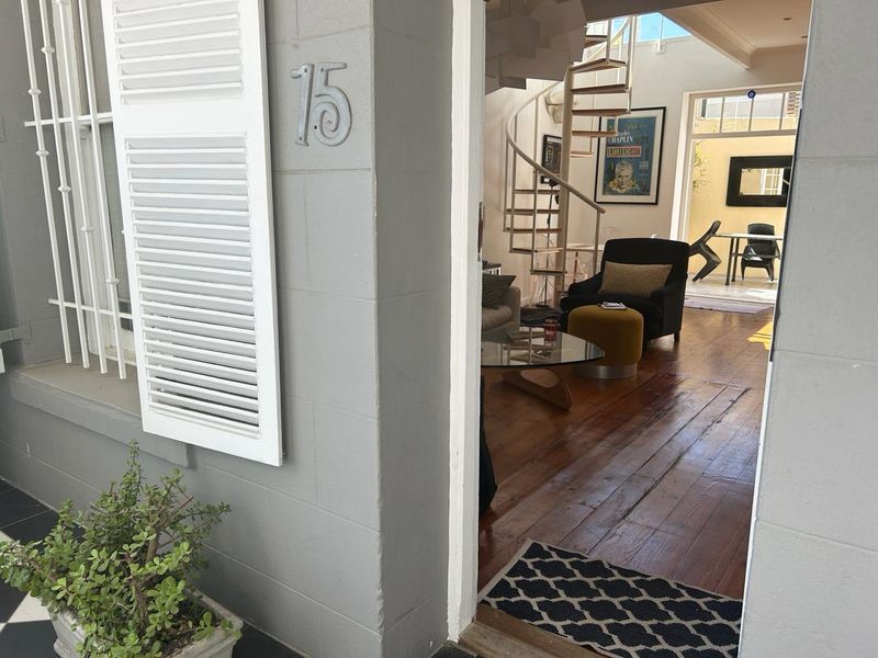 A most charming cottage - fully furnished available for 6 to 9 months - Photo 8