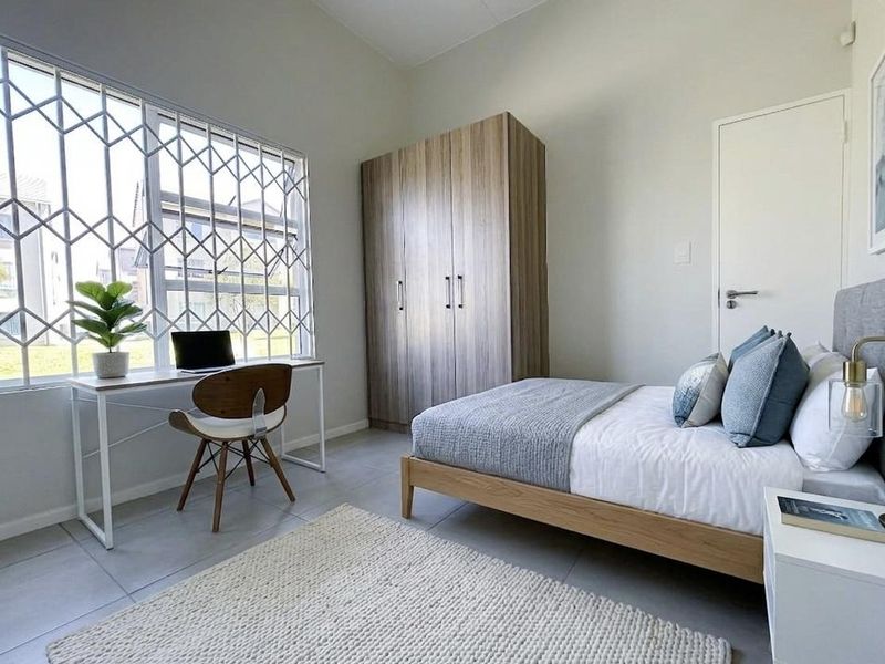 What a great deal with a completely brand-new interior for this ground floor apartment. - Photo 8