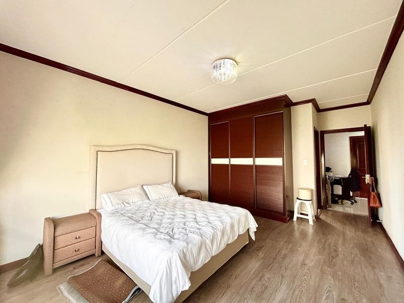 3 bedrooms Apartment in Summerset - Photo 8