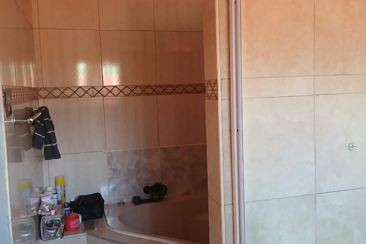 3 bedroom house for sale 1 690 000 - Photo 2