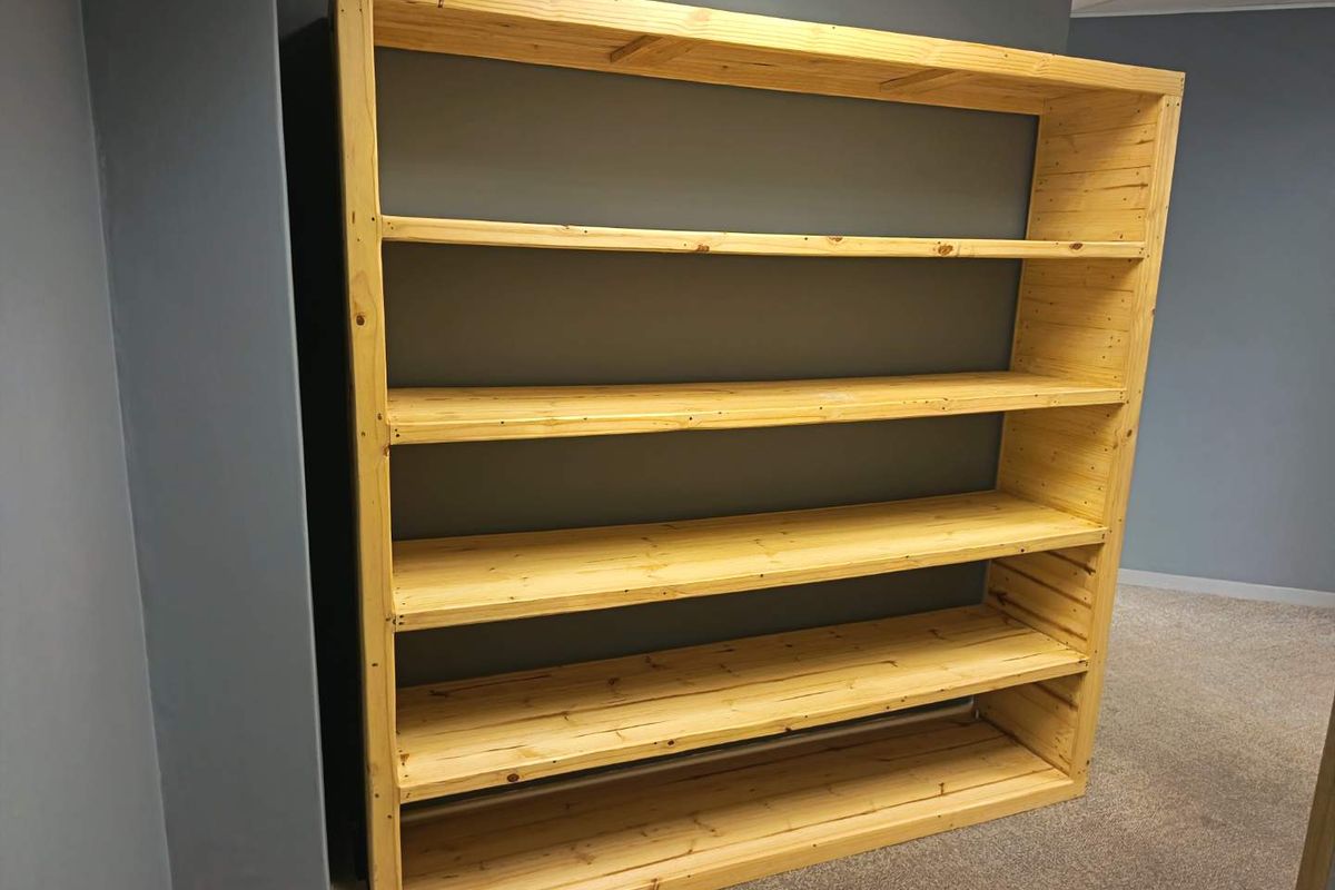 Designed to meet the needs of modern businesses, this office space offers privacy, convenience, and exceptional value - Photo 4