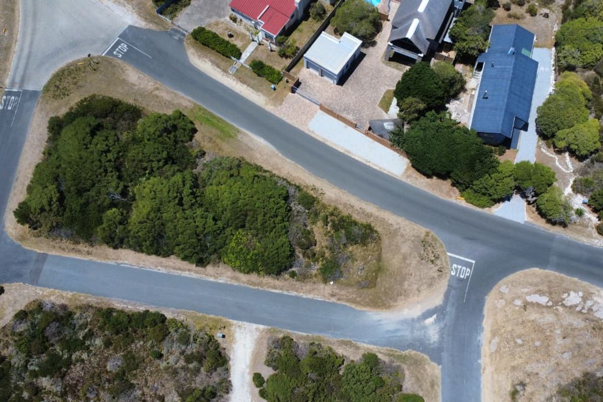 Prime Corner Business Stand – 1,368 m2 in Pearly Beach - Photo 2