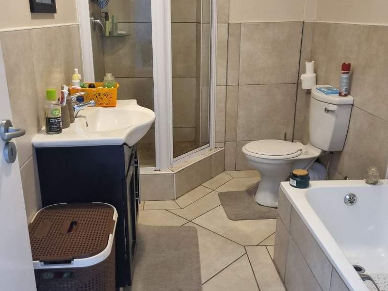 Safe & Secure! Lock up & Go! - Photo 7