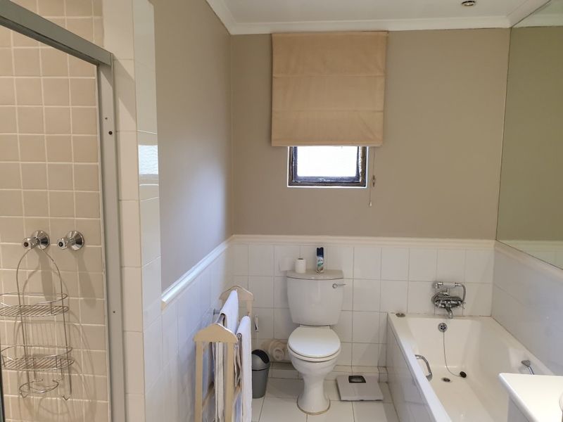 1 BEDROOM FURNISHED APARTMENT TO RENT IN BENMORE - Photo 4
