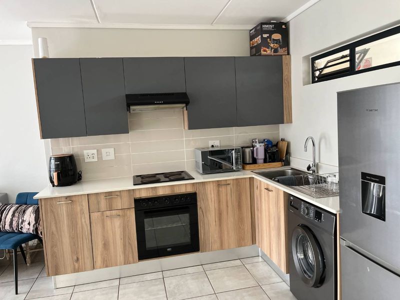 Living the greencreek lifestyle - Photo 3