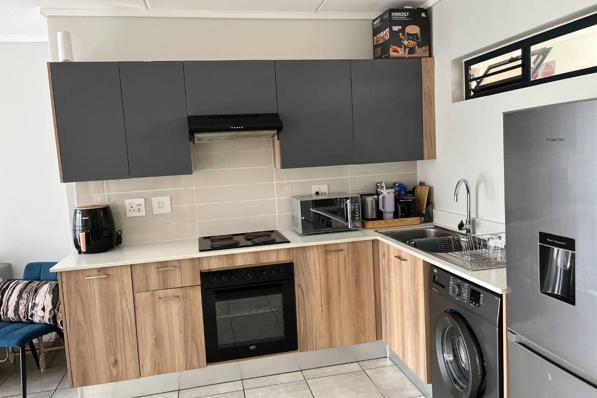 Living the greencreek lifestyle - Photo 3