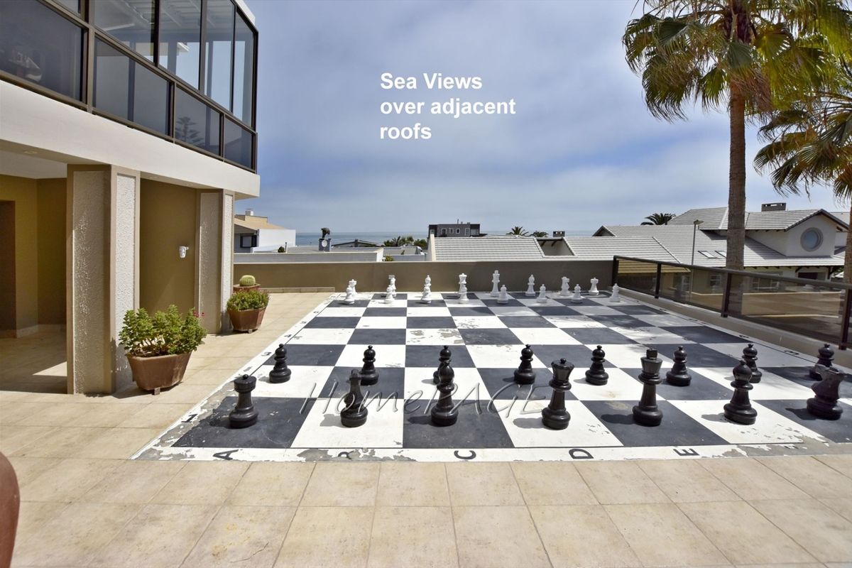 Central, Swakopmund:  Luxury Mansion is for Sale. - Photo 5