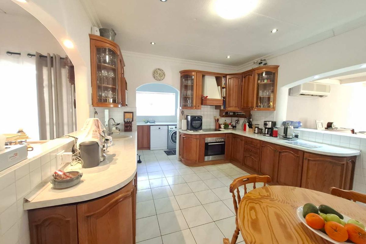 Super sole mandate! - Photo 3