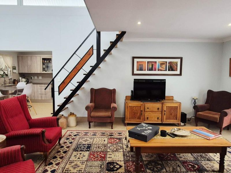 2-Bedroom Gem with Mountain Views for sale in Elisenheim, Windhoek! - Photo 8