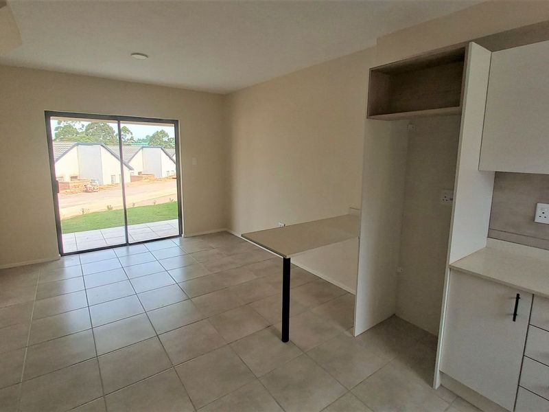 FOR RENT  |  Hillcrest  |  Kings Gate Estate  |  2 Bedroom Duplex - Photo 6
