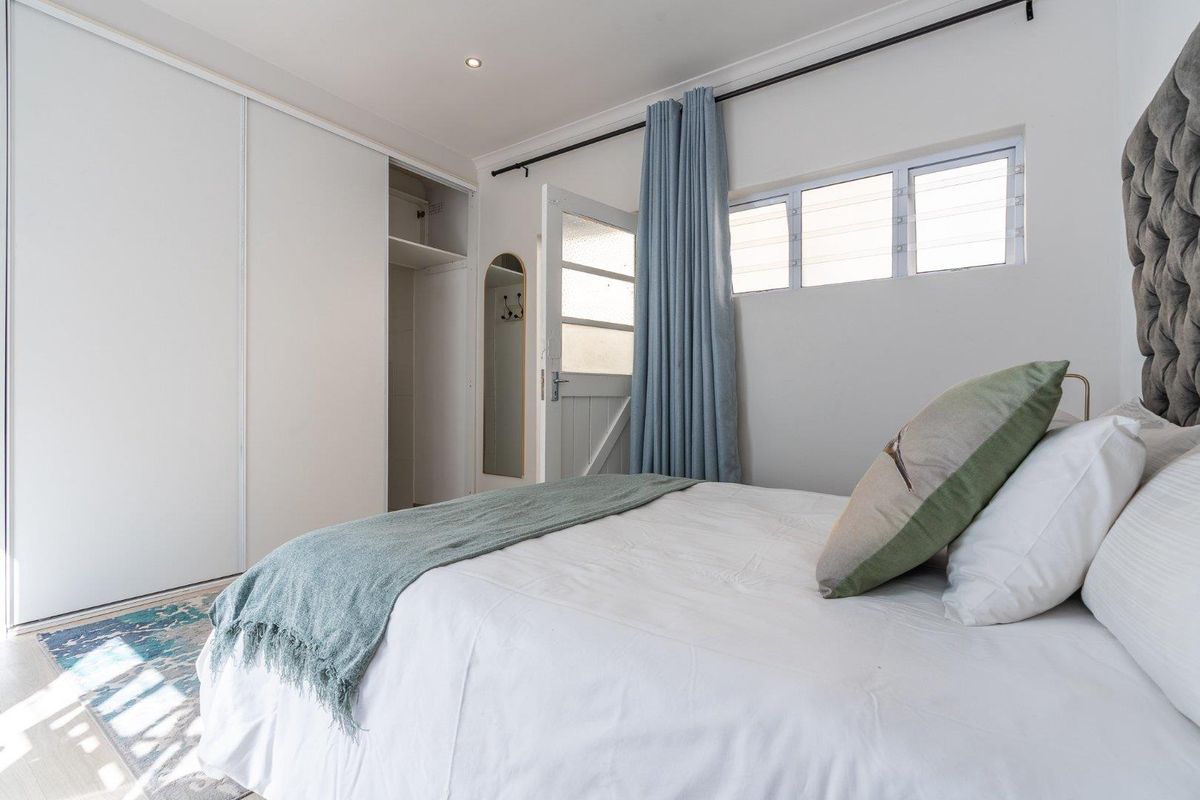 Studio With Garage and Fully Furnished - Photo 5