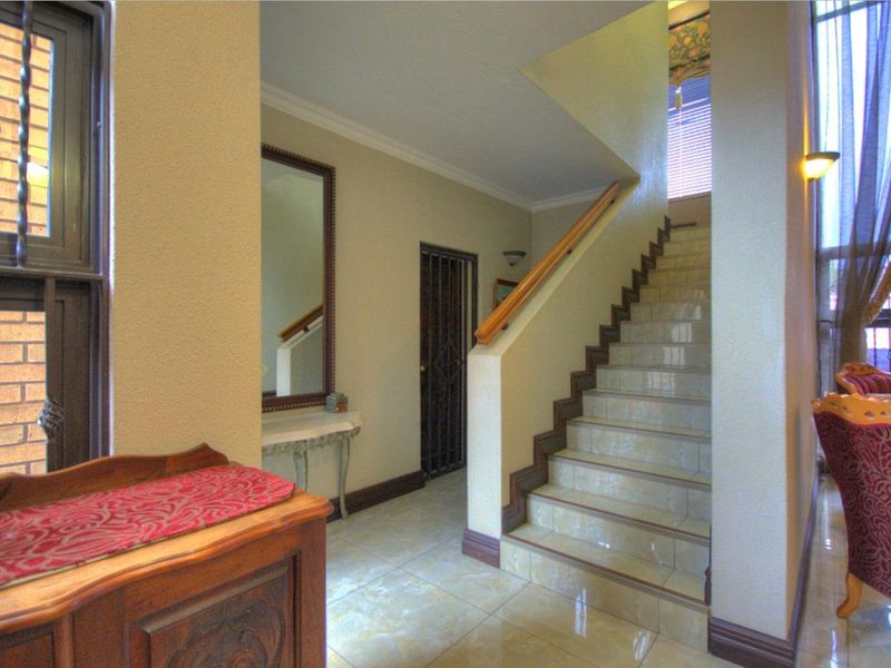 Upmarket Cluster Living with Zero Levies! - Photo 5