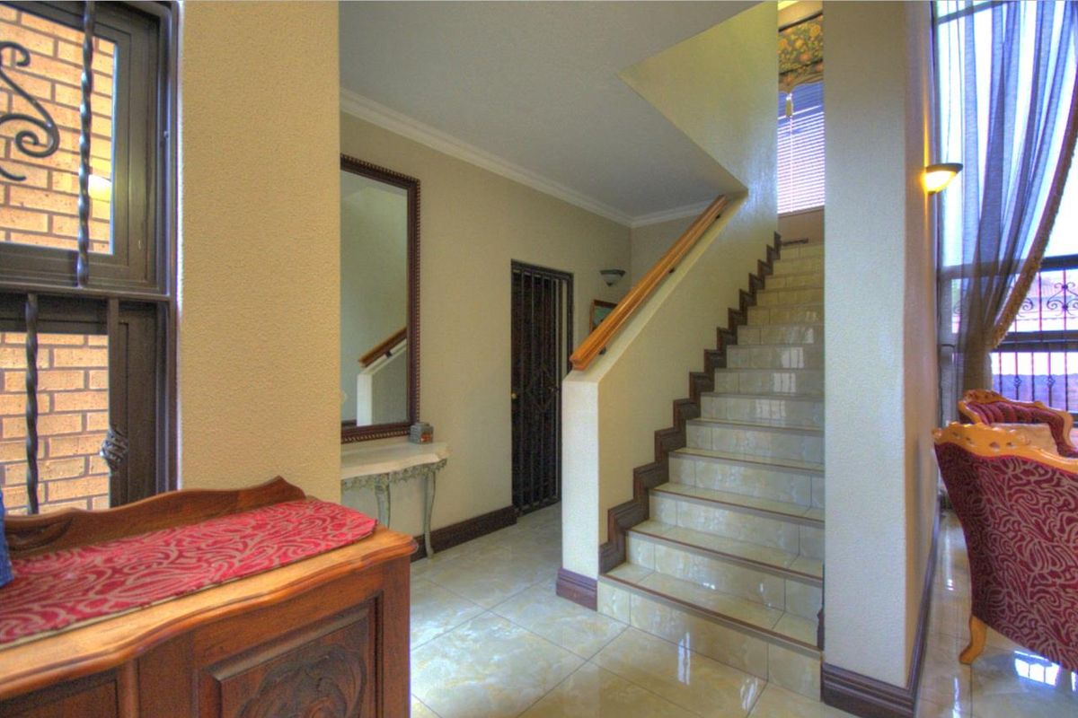 Upmarket Cluster Living with Zero Levies! - Photo 5