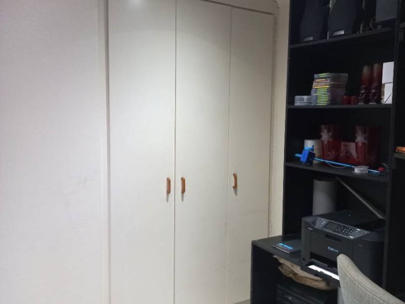 Spacious 3 bedroom home+ spacious 2 bed flat!  Solar Electricity always a great Help! - Photo 9