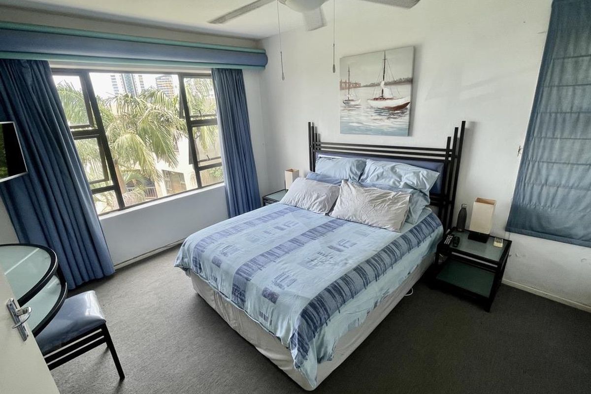 Hendra - Luxurious 3-Bedroom Apartment in The Shades, Umhlanga Rocks For Sale - Photo 5