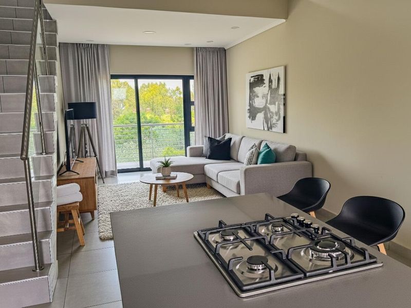 Modern 2-Bedroom Apartment | Available To Rent  Discover sophisticated urban living in this modern 2-bedroom, 2-bathroom apartment, perfectly positioned for con - Photo 1