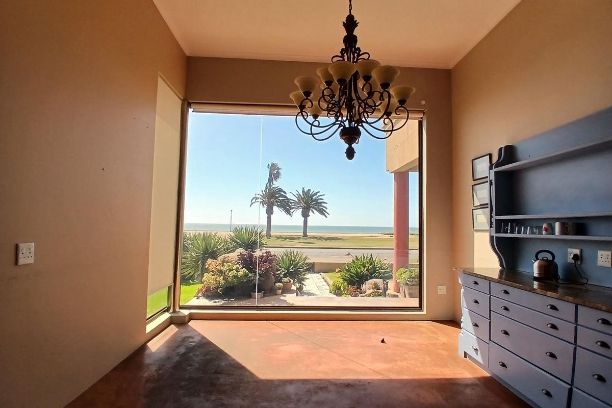 Your Chance For Uninterrupted Water Views - Photo 5