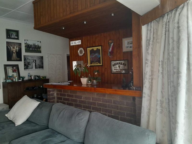 Spacious 4 Bedroom Family Home in Lunmeyer - Photo 6