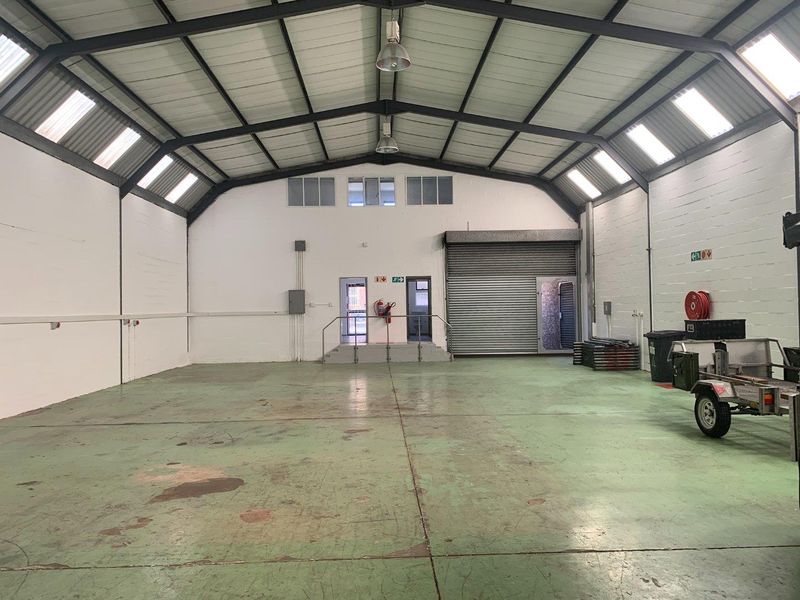 2x 366m2 Factories Available – Ideal for Business Expansion - Photo 4