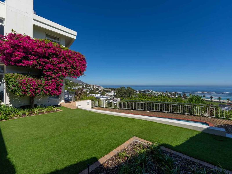 Uninterrupted Panoramic Sea Views - Photo 7