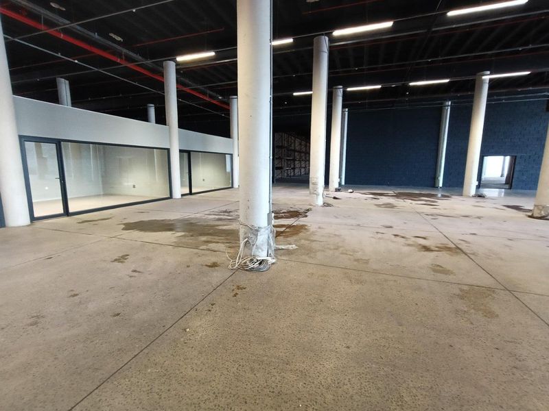 Industrial Warehouse to Let - Westmead - Photo 6