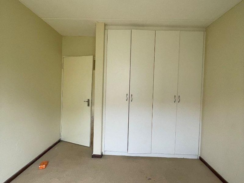 Ground Floor 2-Bedroom Apartment in Ormonde View Estates - Photo 5