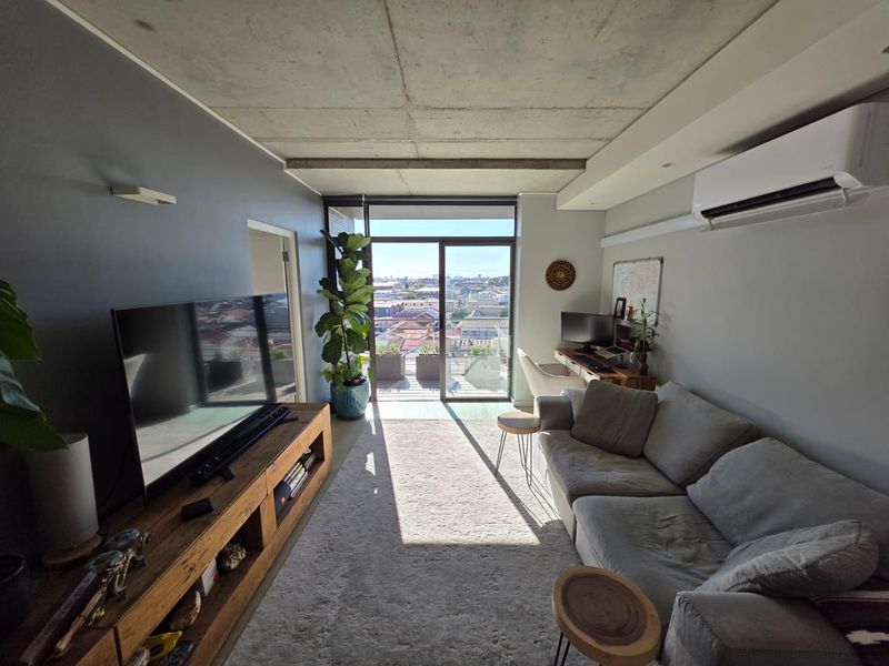 One Bed with Sea Views in Woodstock Quarter - Photo 7