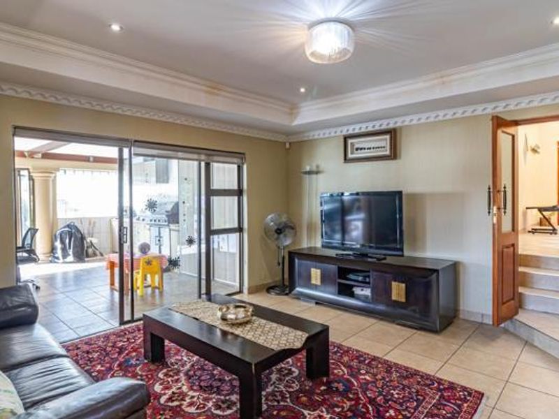 3 Bedroom Home for Sale in Mulbarton - Photo 9