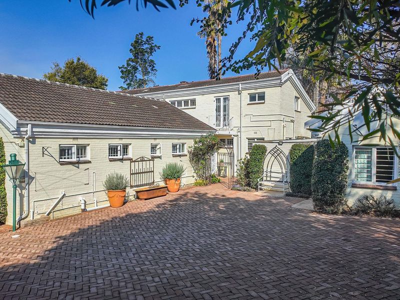 Stately Family Home with Separate Cottage in Greendale, Howick - Photo 8