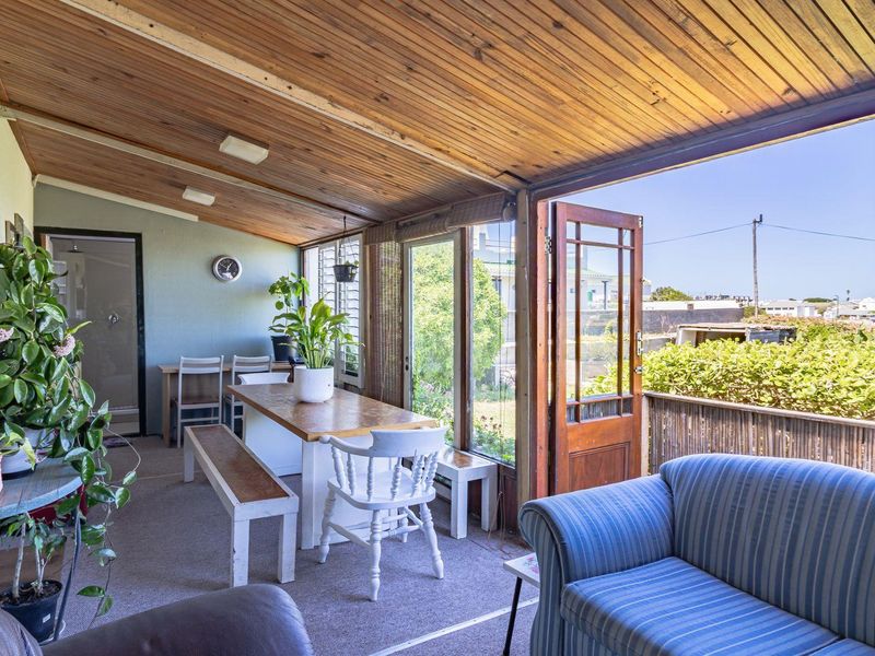 A touch of Nostalgia in Gansbaai - Photo 5