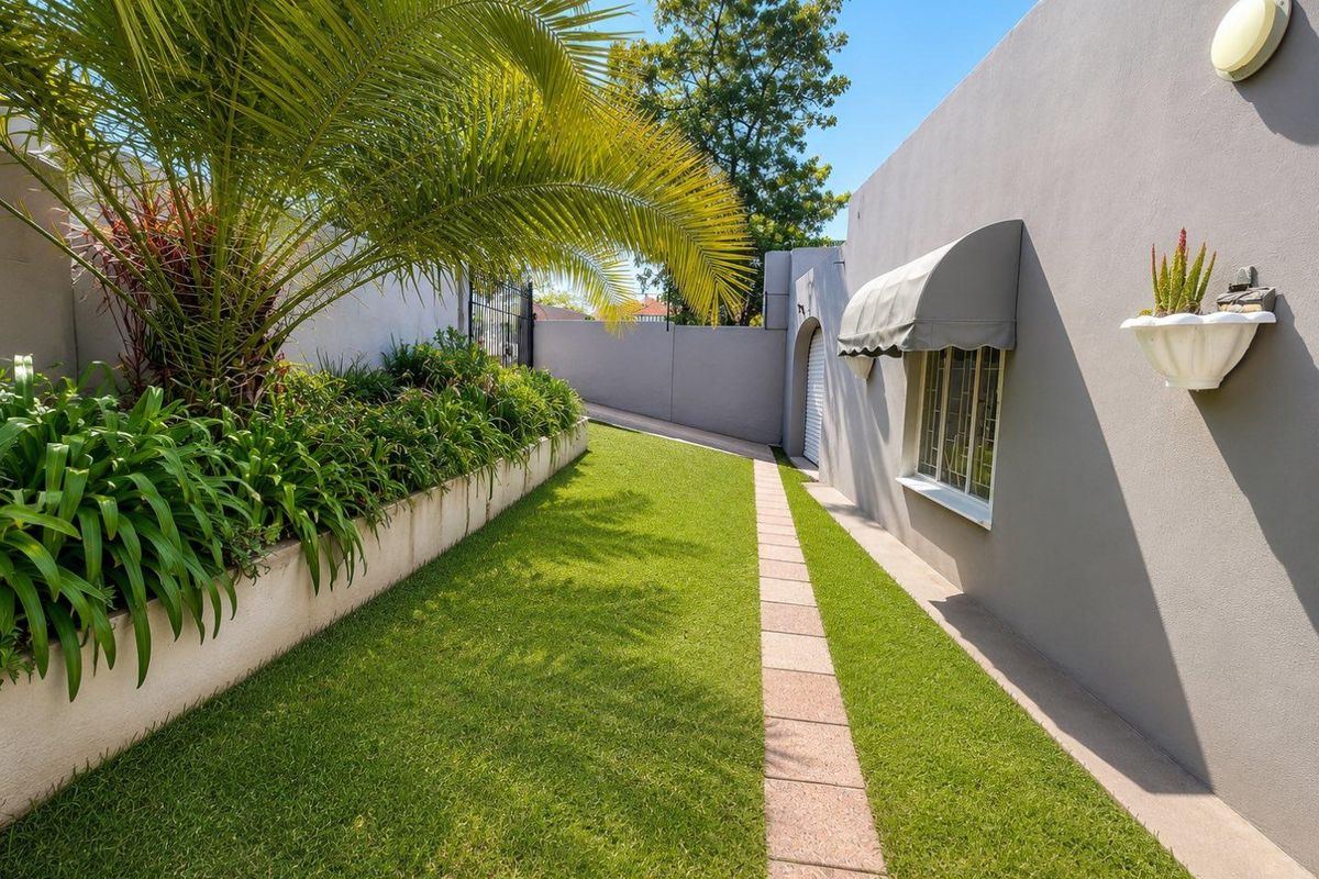 Eros family house for grabs!! - Photo 2