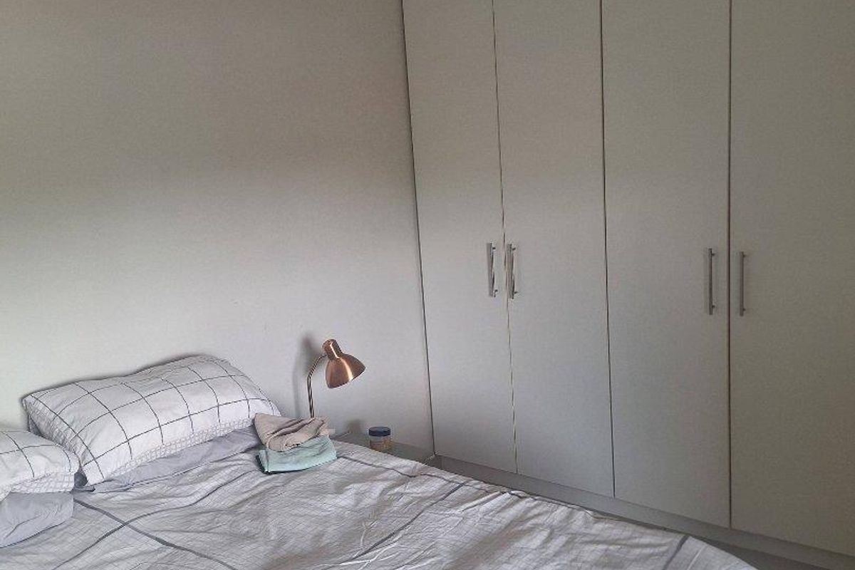 FOR SALE MOTH CENTER  N$1 100 000,00 cc reg - Photo 2