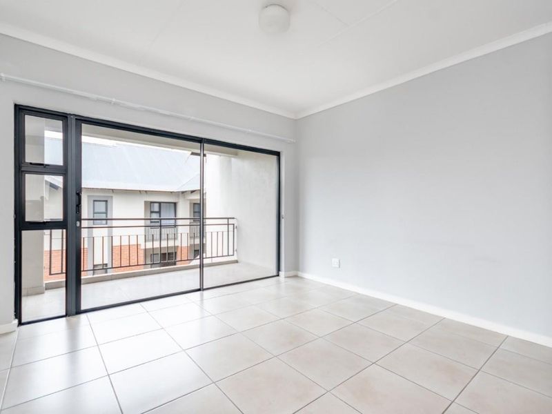 Upstairs unit. - Photo 6