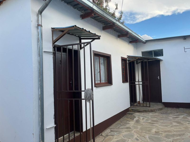 3 BEDROOM HOUSE FOR SALE - KHOMASDAL - Photo 2