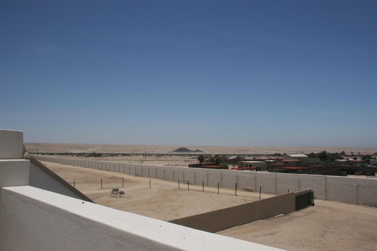 Impressive Plot for Sale - Swakopmund Region - Photo 2
