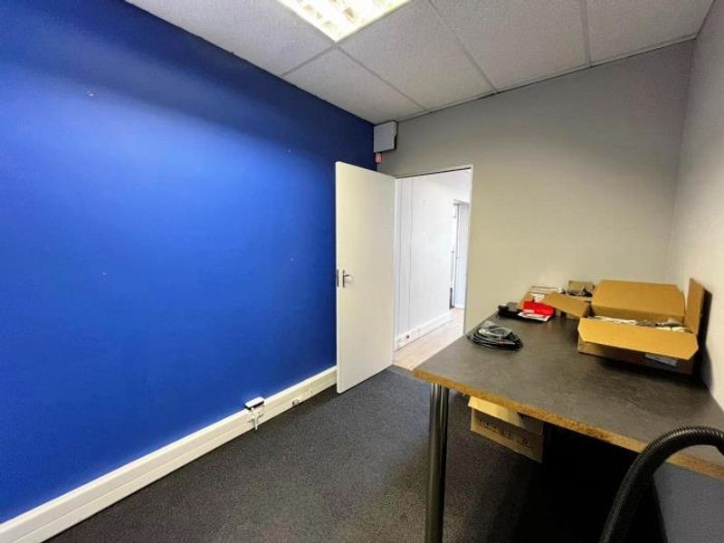 First Floor Office in Millennium Business Park - Photo 9
